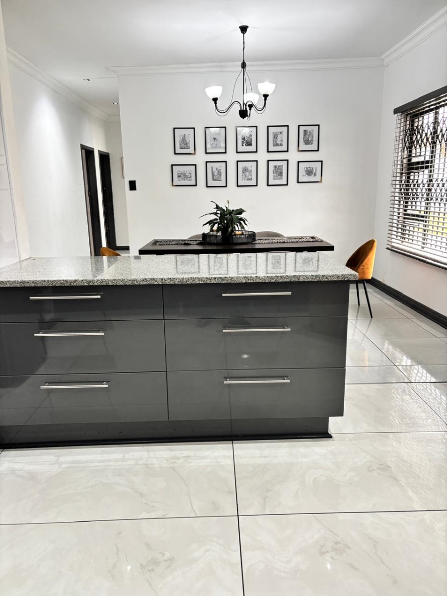 3 Bedroom Property for Sale in Bayswater Free State